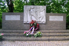 OorlogsmonumentDreumel1000